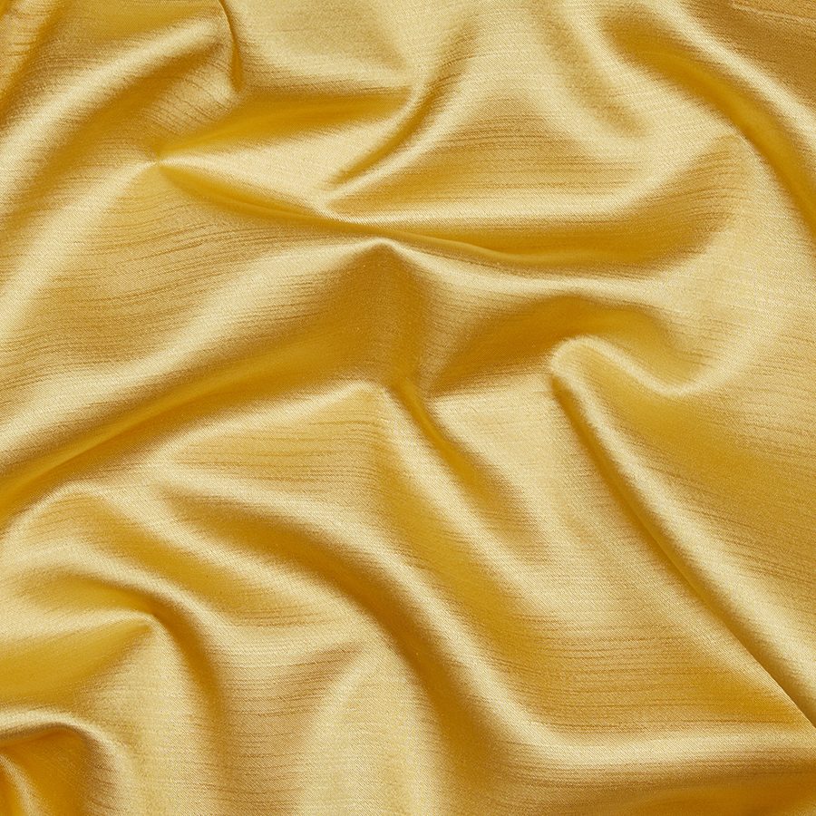 Shantung Gold tablecloths and overlay